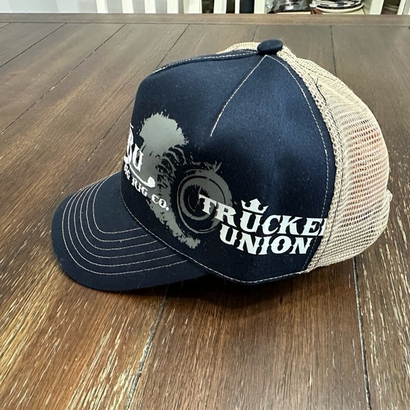 Fubu hat - Picture 7 of 10